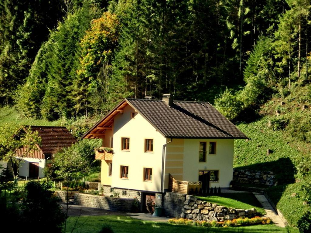 Gaestehaus Forstner Loich Exterior photo